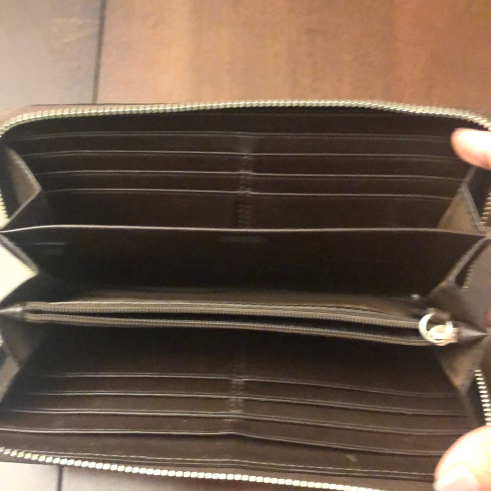 Coach Wallet - Picture 3 of 4